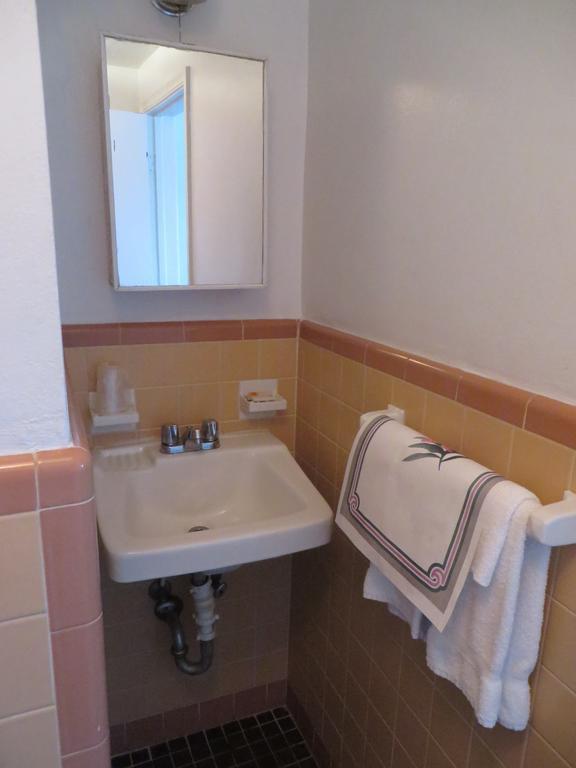 Southwind Motel Stuart Room photo